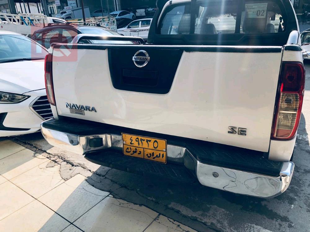 نیسان نەڤارا